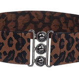Kjolebælte med elastisk leopardprint og markeret talje – model Serina